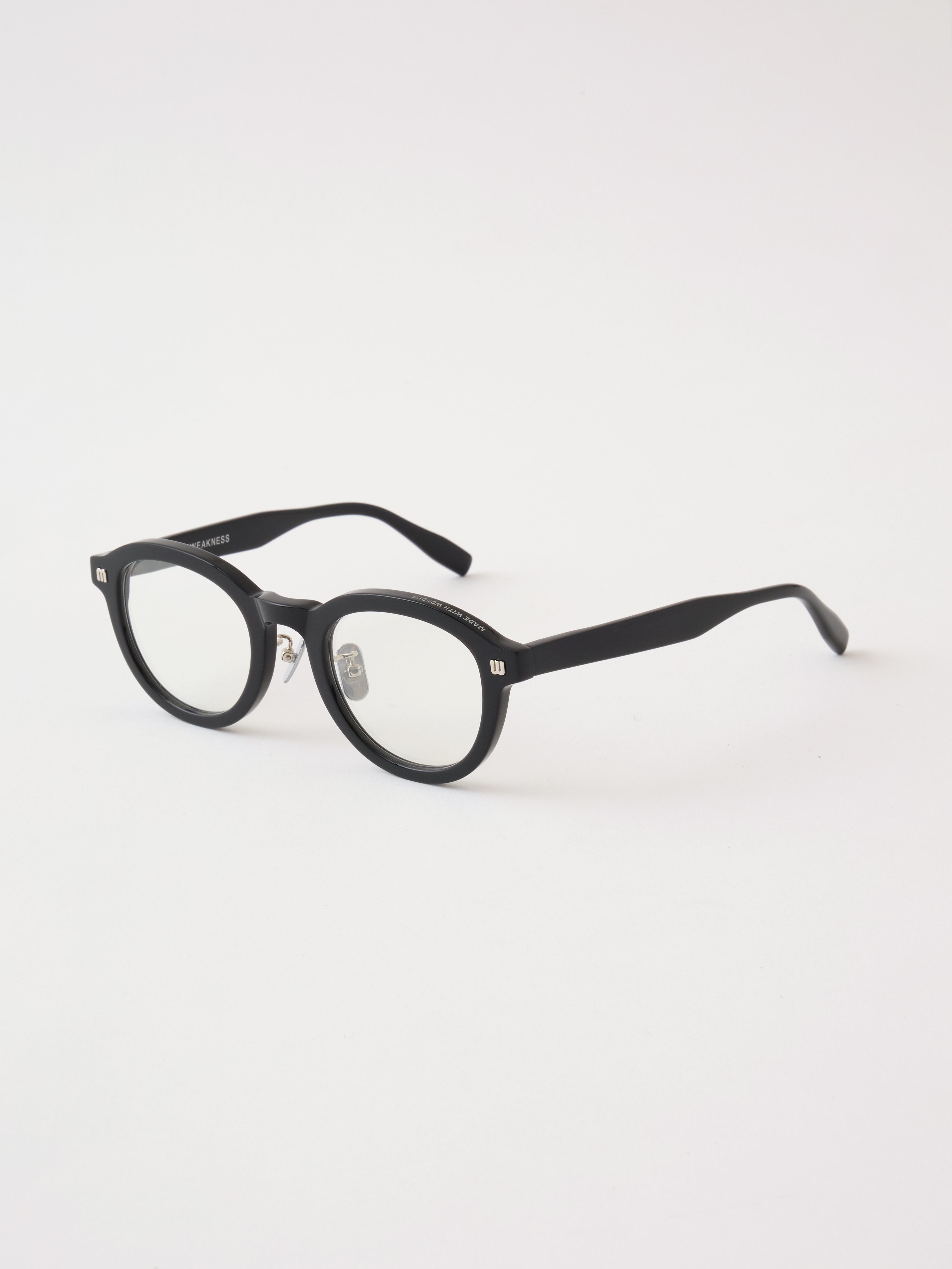 M.W.W GLASSES