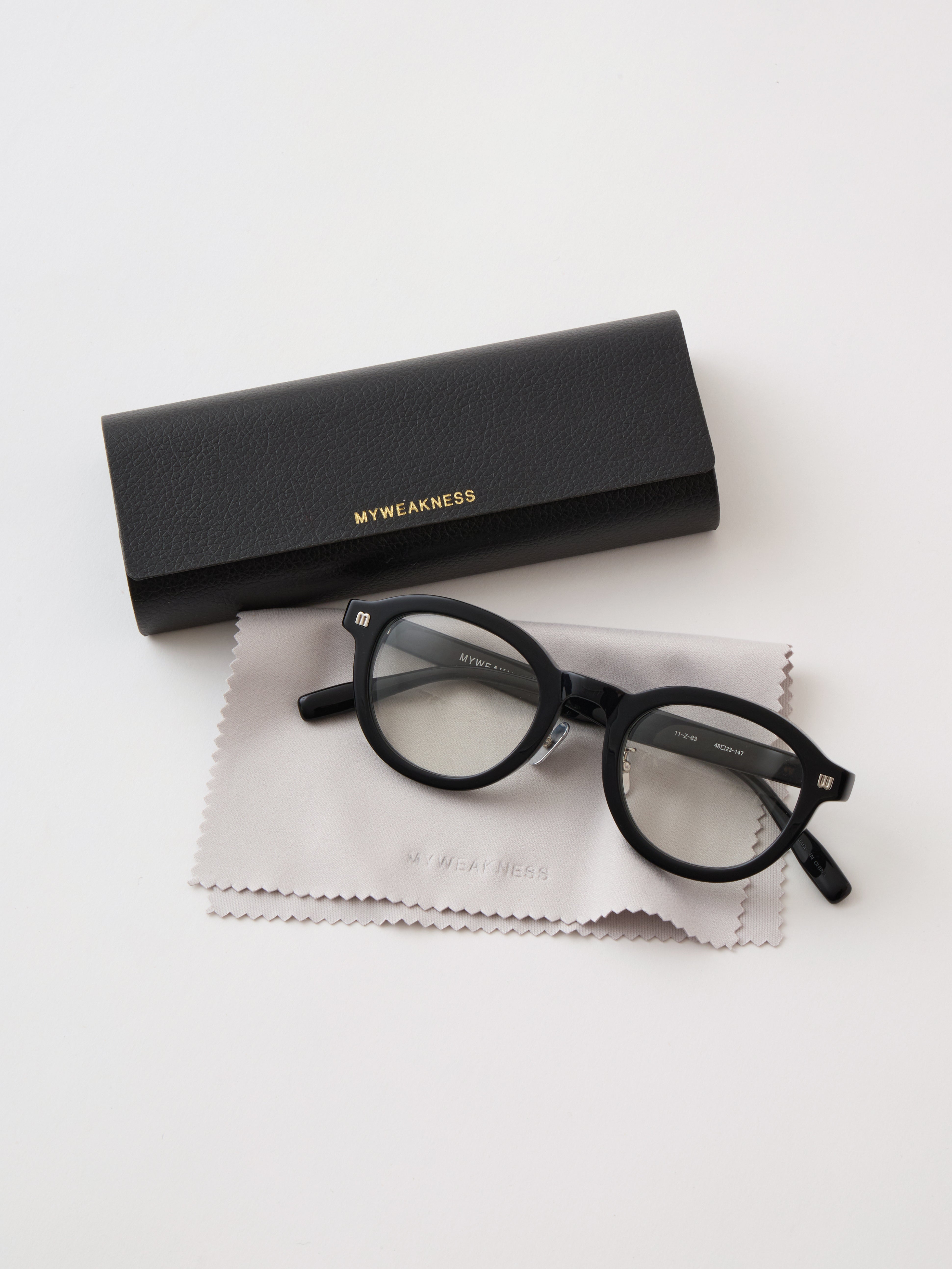 M.W.W GLASSES