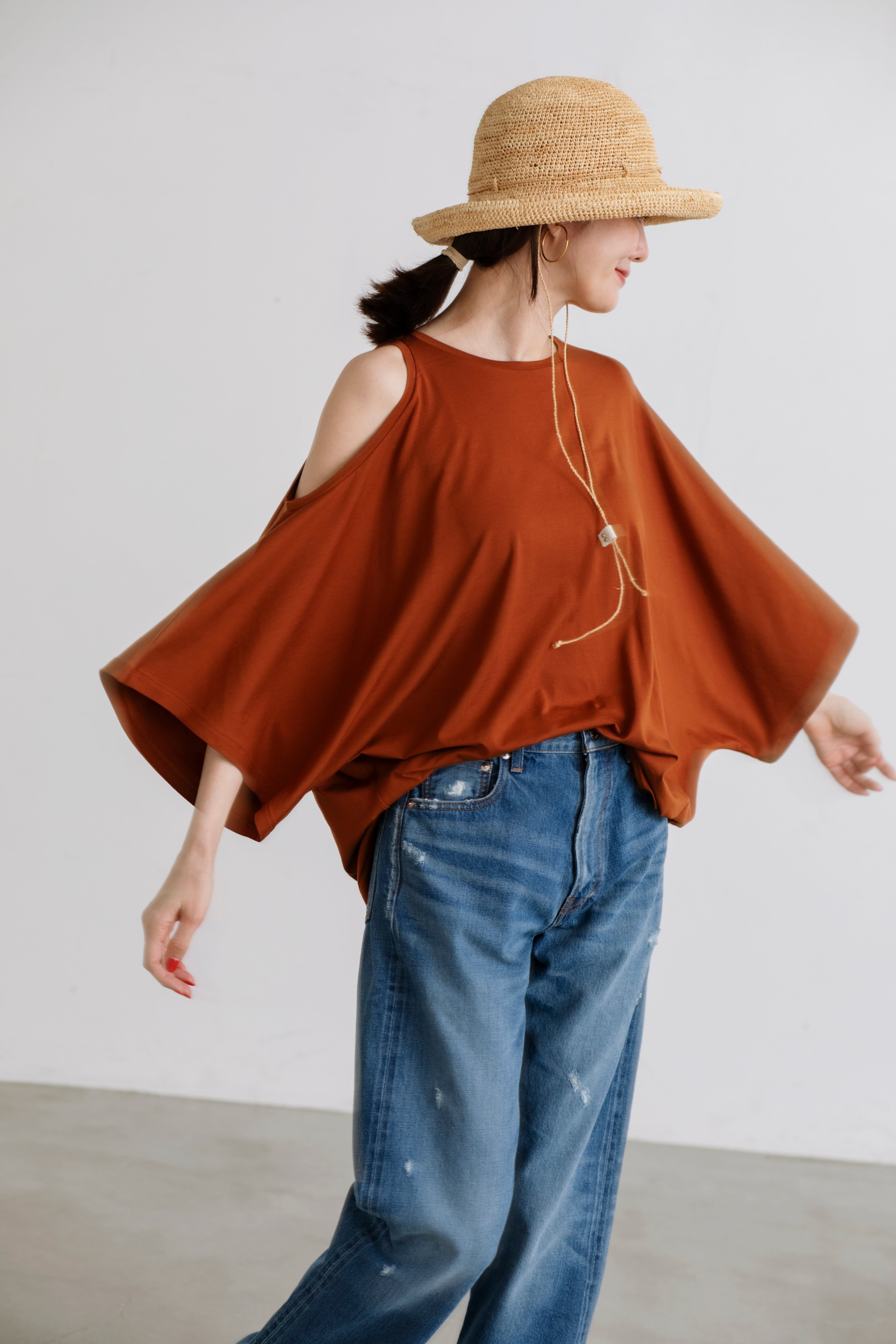 Sigrid Asymmetry T-shirt