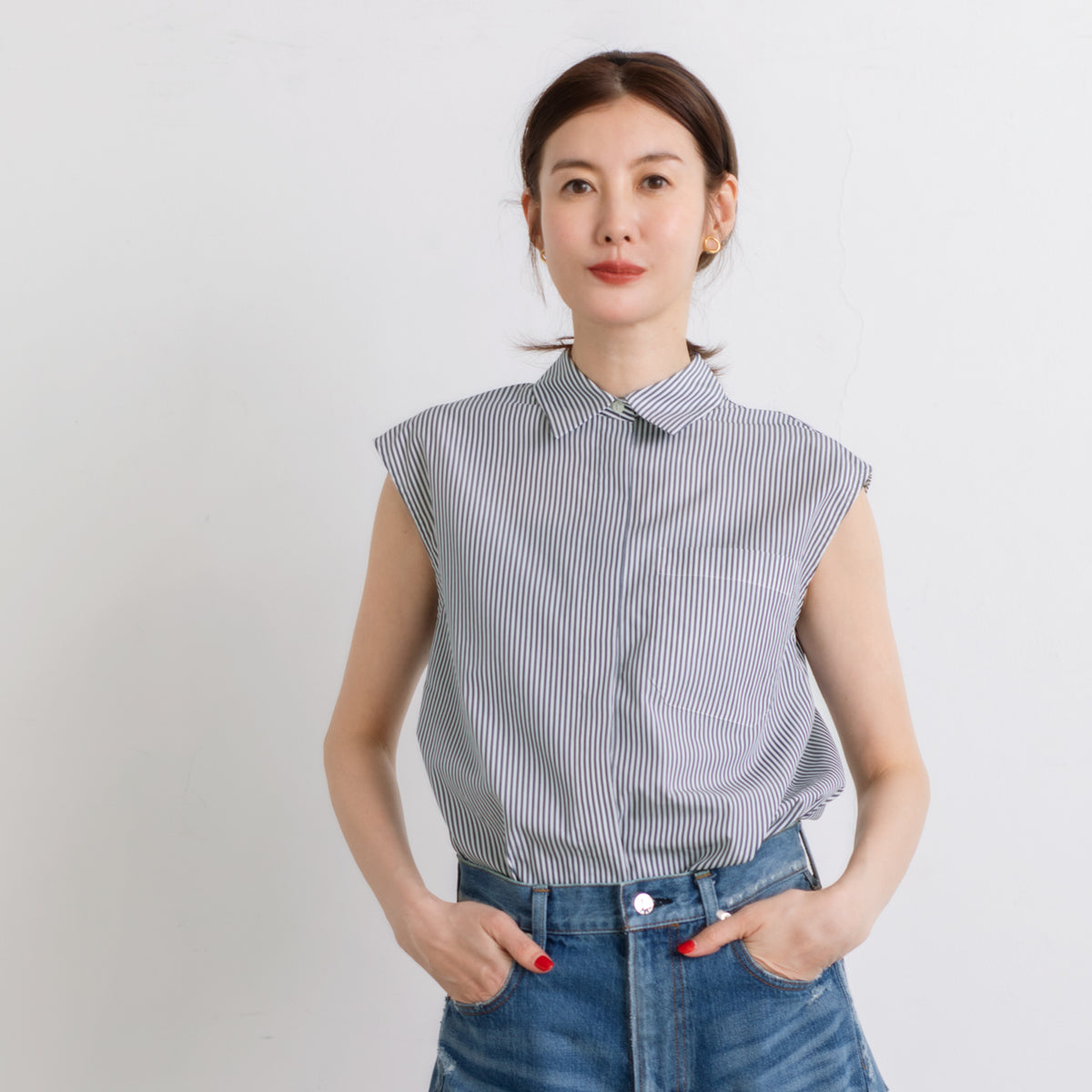 Sigrid Sleeveless Shirt